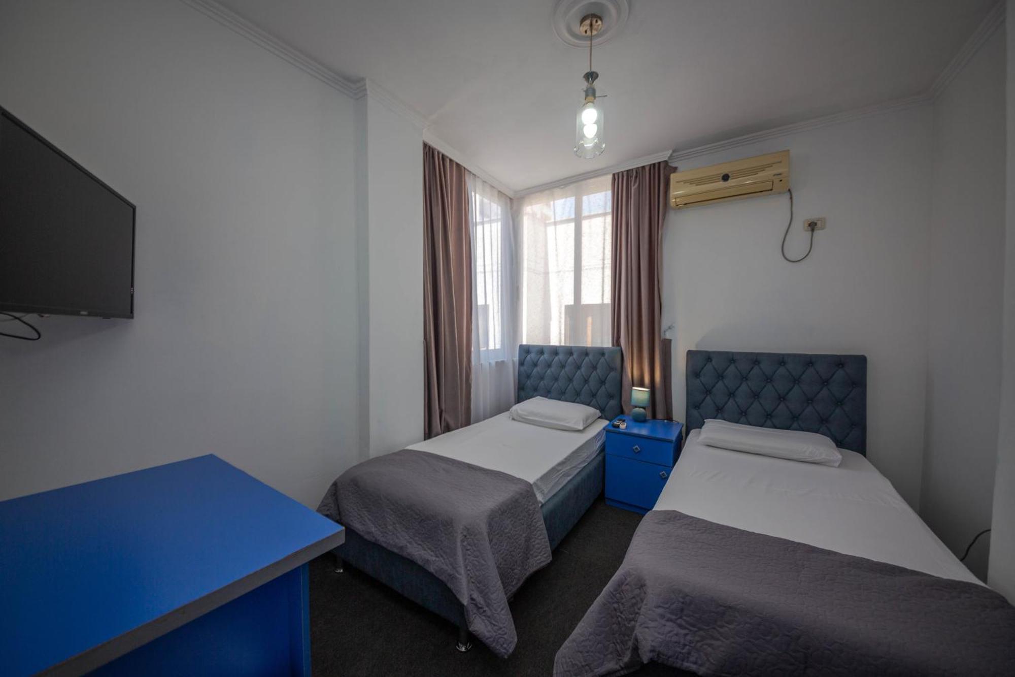Hotel 3A Tirana Exteriör bild