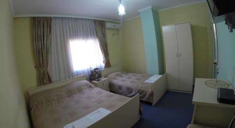 Hotel 3A Tirana Exteriör bild